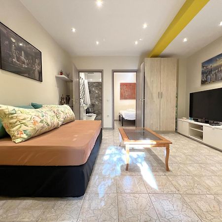 Historic Center Getaway 10'Walk To Acropolis Hill Apartment Athens Luaran gambar