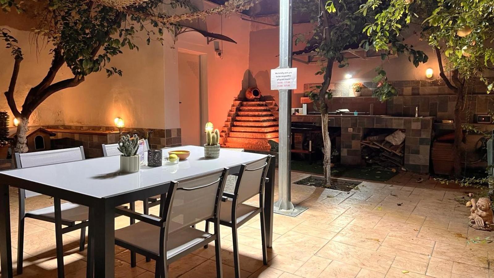 Historic Center Getaway 10'Walk To Acropolis Hill Apartment Athens Luaran gambar
